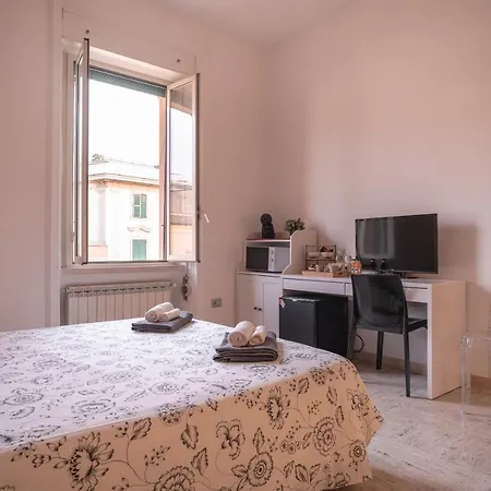 Bed & Breakfast Vatican Stories 4*