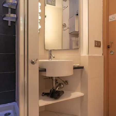 Vatican Stories Bed & Breakfast 4*